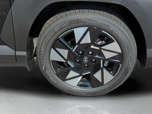 New 2025 Hyundai Kona SEL FWD image 31