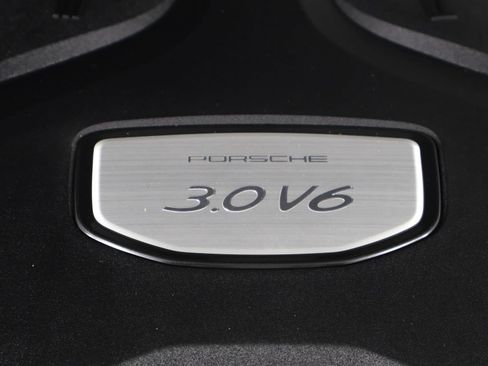 Certified 2023 Porsche Cayenne AWD/4WD image 27