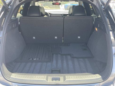 Used 2025 INFINITI QX50 Sport AWD/4WD image 8