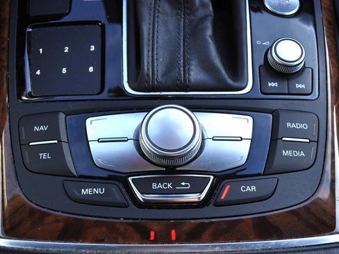 Used 2017 Audi A6 3.0T Prestige w/ Prestige Package image 19