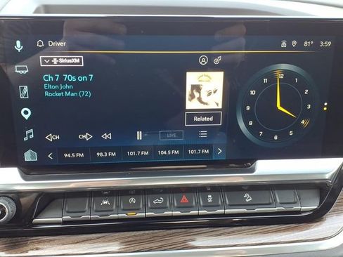 Used 2025 Chevrolet Silverado 1500 RST w/ Z71 Off-Road Package image 13