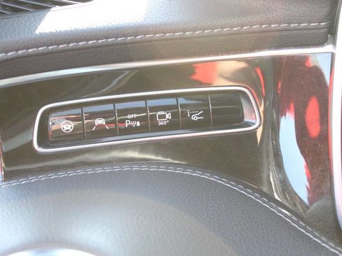 Used 2015 Mercedes-Benz S 550 4MATIC Coupe image 22