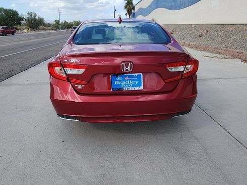Used 2018 Honda Accord LX image 6