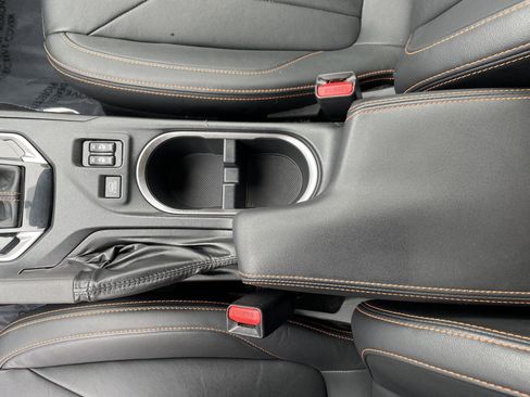 Used 2018 Subaru Crosstrek 2.0i Limited image 30