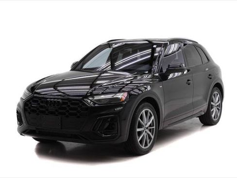 Certified 2024 Audi Q5 e Premium Plus w/ Premium Plus Package image 1