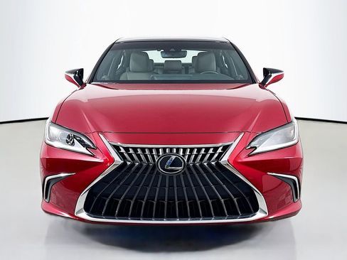 Used 2025 Lexus ES 350 w/ Premium Package FWD image 2
