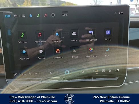 New 2026 Volkswagen Tiguan SEL R-Line AWD/4WD image 6
