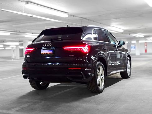 Used 2021 Audi Q3 2.0T Premium w/ Convenience Package image 7