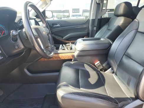 Used 2019 Chevrolet Tahoe Premier AWD/4WD image 19