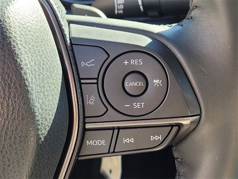 Used 2024 Toyota Camry SE image 14