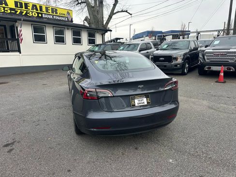 Used 2023 Tesla Model 3 Standard Range image 6