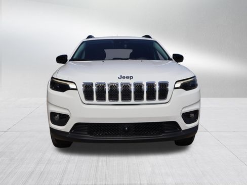 Used 2022 Jeep Cherokee Latitude Lux AWD/4WD image 2