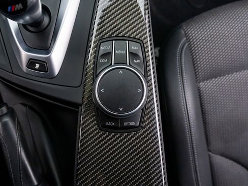 Used 2018 BMW M3 image 20