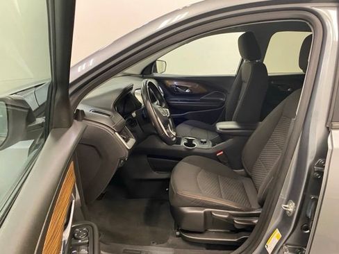 Used 2020 GMC Terrain SLE w/ Elevation Edition AWD/4WD image 9