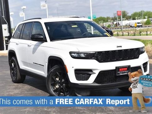 Used 2024 Jeep Grand Cherokee Altitude image 2