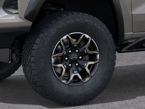 New 2026 Chevrolet Colorado ZR2 w/ Technology Package image 9