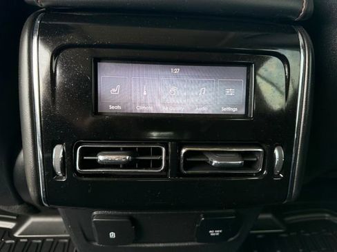 Used 2022 Lincoln Aviator Reserve w/ Equipment Group 201A AWD/4WD image 9