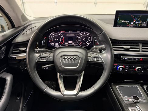 Used 2019 Audi Q7 3.0T Premium Plus w/ Premium Plus Package image 17