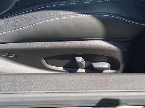 Used 2019 Chevrolet Camaro SS RWD image 33
