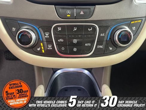 Used 2024 Chevrolet Malibu LT FWD image 30
