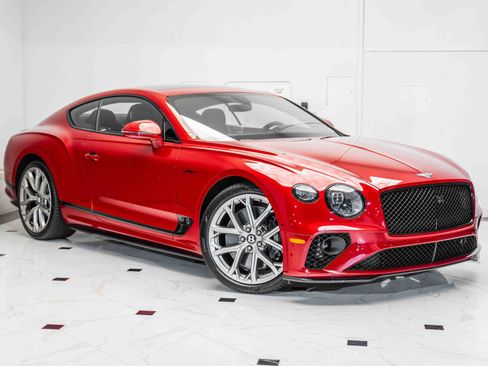 Used 2024 Bentley Continental GT Speed image 1