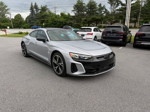Used 2022 Audi e-tron GT Premium Plus w/ Performance Package AWD/4WD image 6