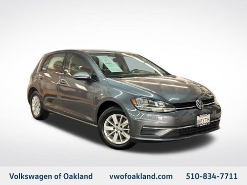 Used 2019 Volkswagen Golf S FWD image 1