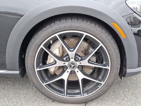 Certified 2021 Mercedes-Benz E 450 4MATIC All-Terrain Wagon image 8