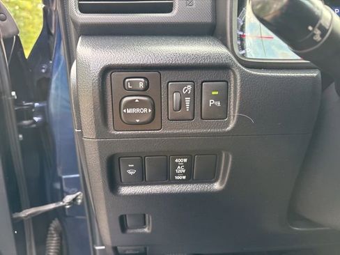 Used 2019 Toyota 4Runner Limited image 46