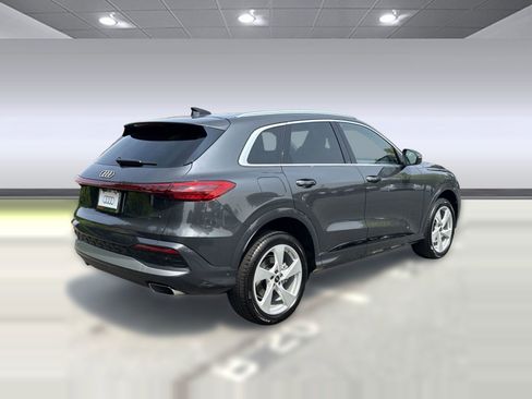 New 2025 Audi Q5 Premium Plus AWD/4WD image 9