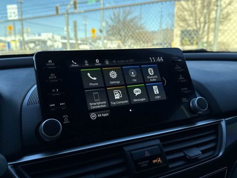 Used 2022 Honda Accord Sport image 18