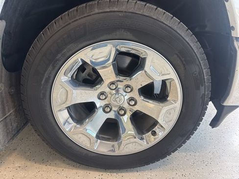 Used 2021 RAM 1500 Big Horn AWD/4WD image 9