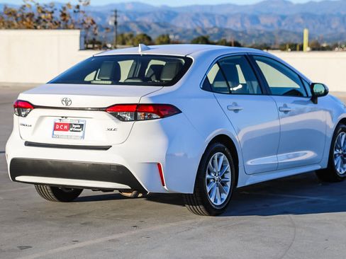 Certified 2020 Toyota Corolla XLE image 6