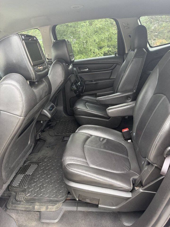 Used 2014 Chevrolet Traverse LT FWD image 8