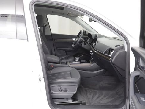 Used 2021 Audi Q5 Premium Plus image 19