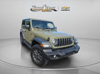 Used 2026 Jeep Wrangler Sport AWD/4WD video 1