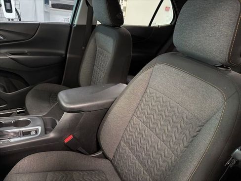 Used 2022 Chevrolet Equinox LT image 16