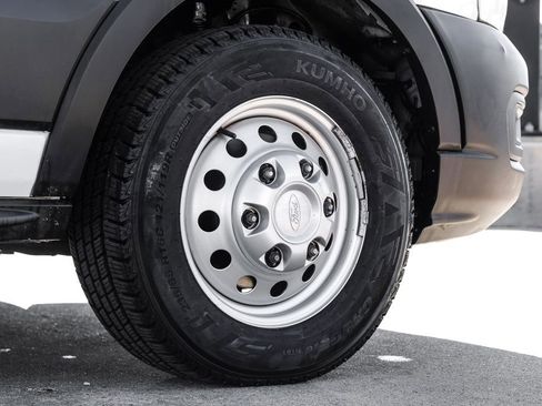 Used 2023 Ford Transit 250 Medium Roof AWD image 52