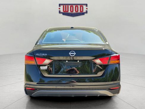 New 2026 Nissan Altima 2.5 SV FWD image 4