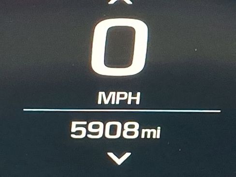Used 2021 Chevrolet Camaro SS RWD image 19