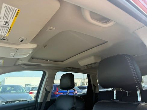 Used 2020 Dodge Journey Crossroad w/ Popular Equipment Group image 5