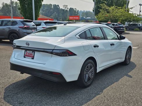 New 2026 Nissan Sentra S FWD image 5
