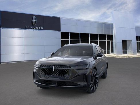 New 2026 Lincoln Nautilus Reserve w/ Jet Appearance Package image 2