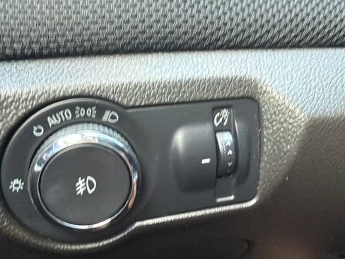 Used 2014 Chevrolet Cruze LTZ w/ RS Package FWD image 38