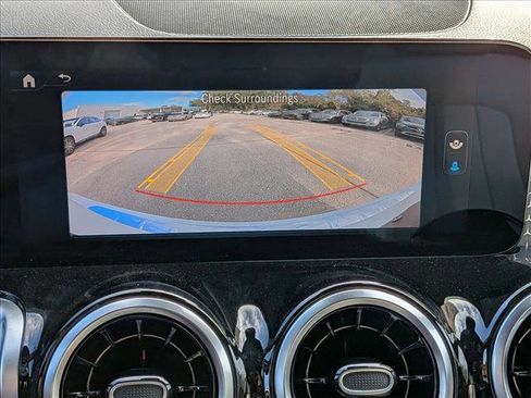 New 2026 Mercedes-Benz GLB 250 image 12