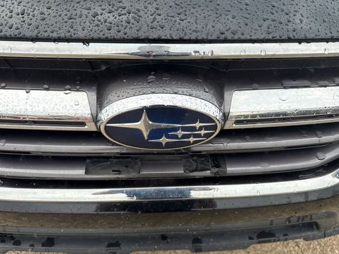 Used 2018 Subaru Outback 2.5i Premium AWD/4WD image 11