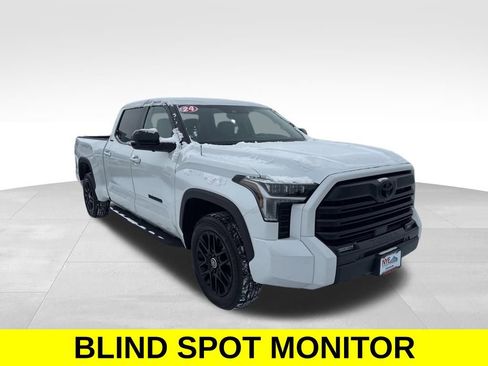 Used 2024 Toyota Tundra Limited image 8