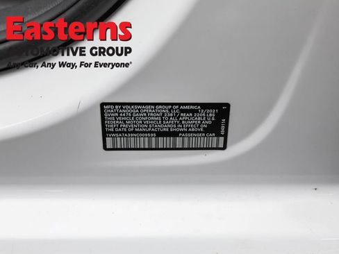 Used 2022 Volkswagen Passat 2.0T SE image 57