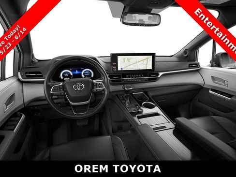 New 2026 Toyota Sienna XSE FWD image 19