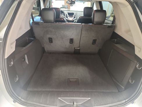 Used 2016 GMC Terrain SLT image 9